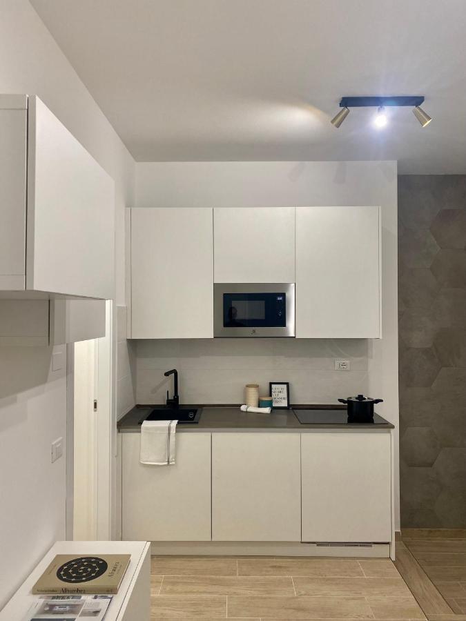 Suite Stresa Milano Centrale 3Pax Wifi Extérieur photo
